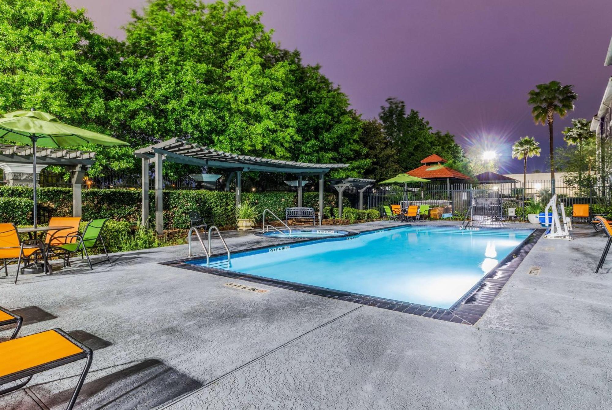 La Quinta By Wyndham Tomball Exteriér fotografie